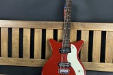 Danelectro 59x12 12 cordas Blood Red.jpg